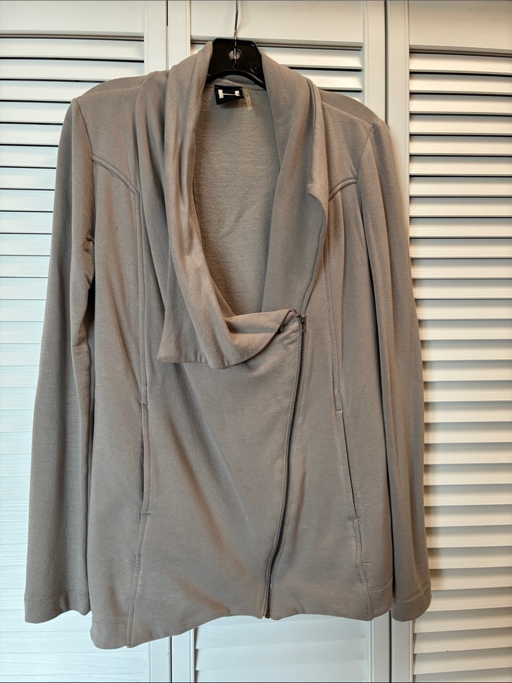 H by bordeaux Taupe Asymmetrical Zip Cardigan
